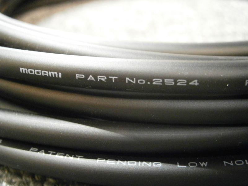 MOGAMI モガミ 2524 L-L 50cm パッチケーブル MADE IN JAPAN 高