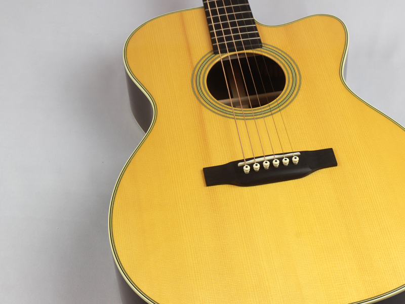 Martin OMC-28 Custom (Adirondack Spruce / East Indian Rosewood