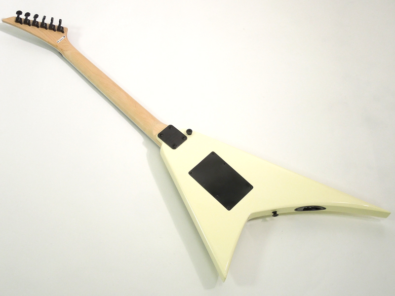 Jackson ( ジャクソン ) JS32 RHOADS Ivory | ワタナベ楽器店 大阪店
