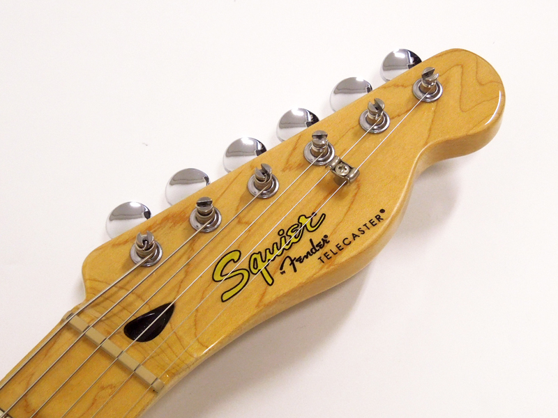 Squier Haruna Telecaster Skullsilver Dark Silver Sparkle (03