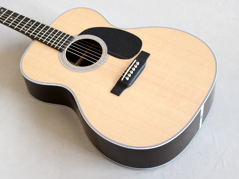 Martin Custom Shop CTM OOO-28 Premium Sitka Spruce & Indian