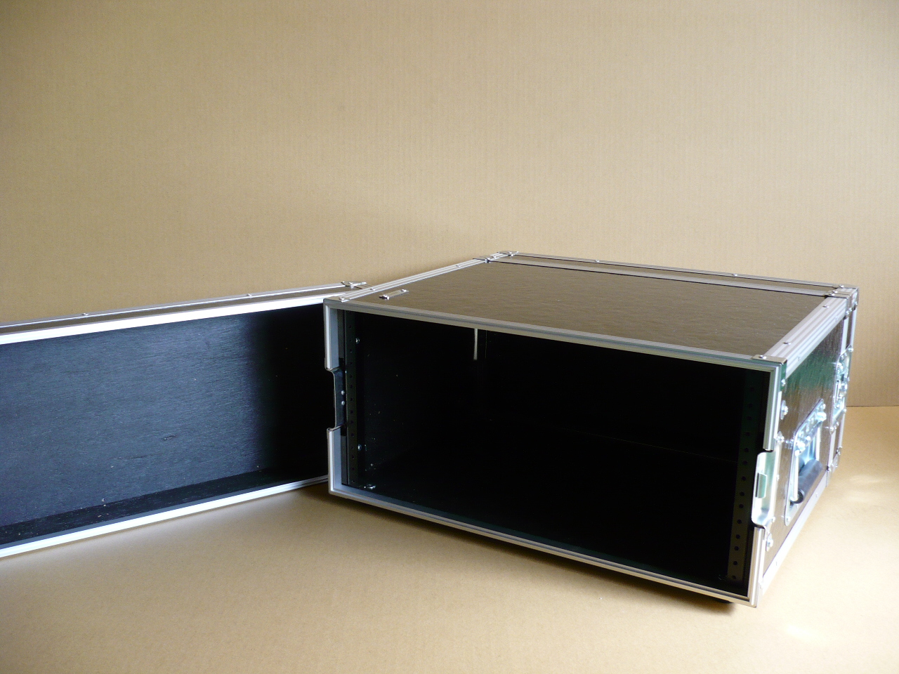 福袋セール】 ARMOR アルモア 3U RACKCASE D450mm 黒 ラックケース FRP