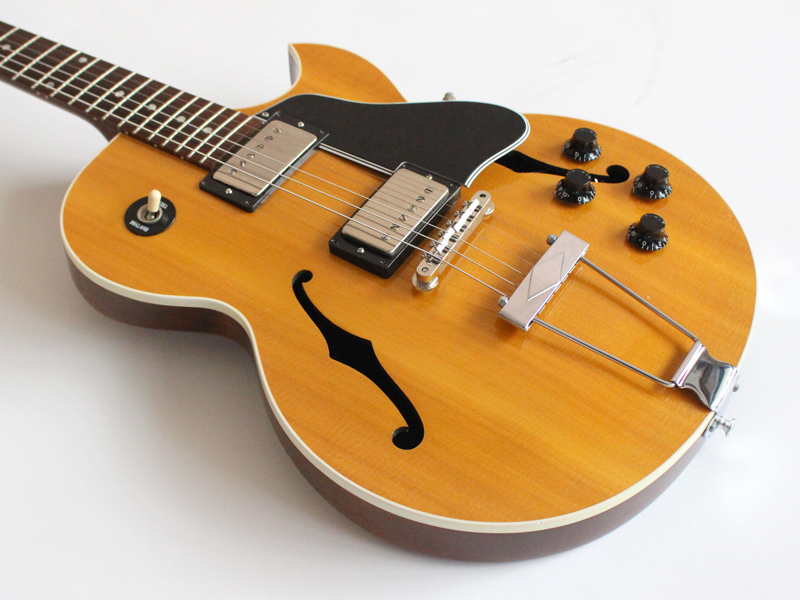 Gibson Custom Shop ES-446S ☆ 日本国内には数少ないスプルーストップ