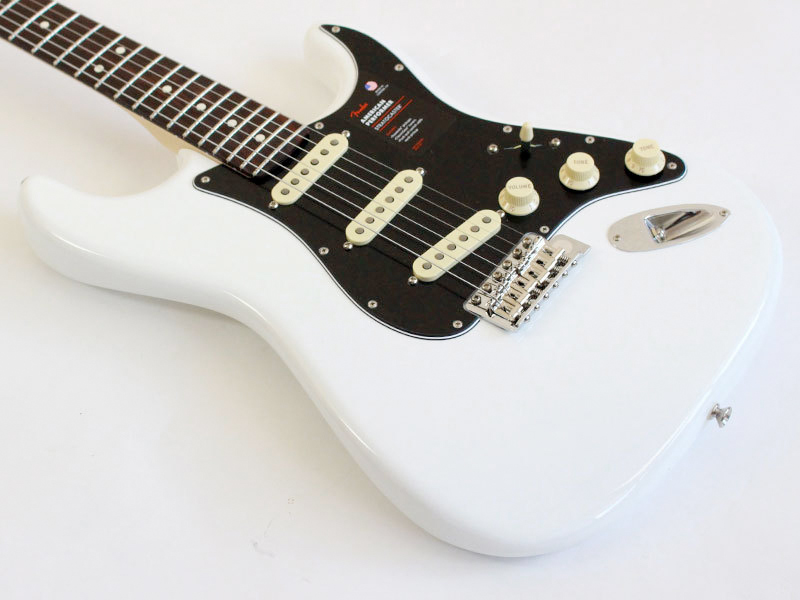 Fender フェンダー American Performer Stratocaster Arctic White