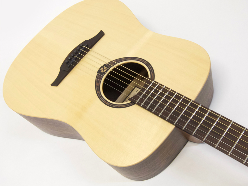 (送料込)アコースティックギター LAG Guitars T270DCE【アコースティックギター エレアコ 】 送料