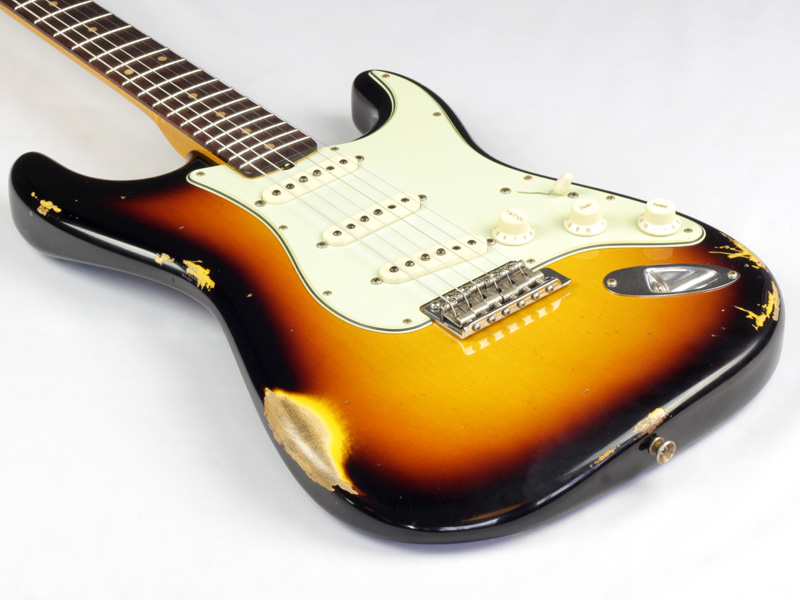 Fender Custom Shop 62 Stratocaster Relic Faded 3-Tone Fender Custom Shop 62 Stratocaster Relic Faded 3-Tone