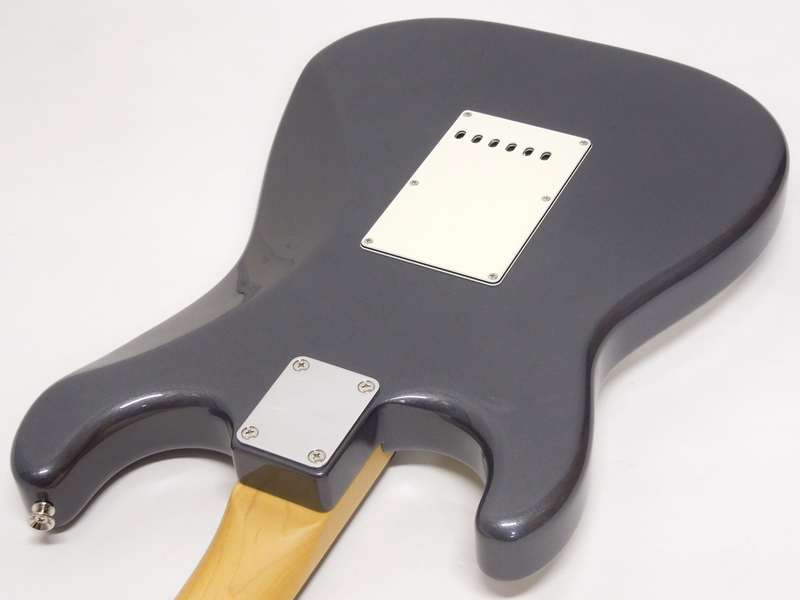 Fender フェンダー Made in Japan Hybrid 60s Stratocaster HSS