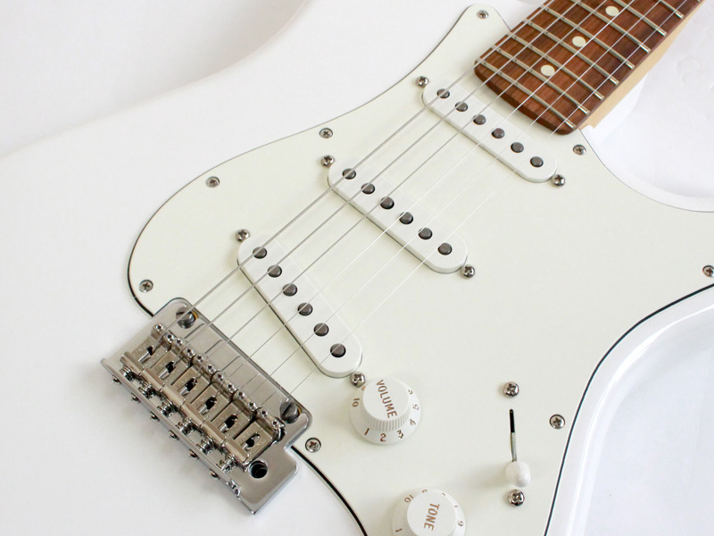 Fender フェンダー Player Stratocaster Polar White/ PF