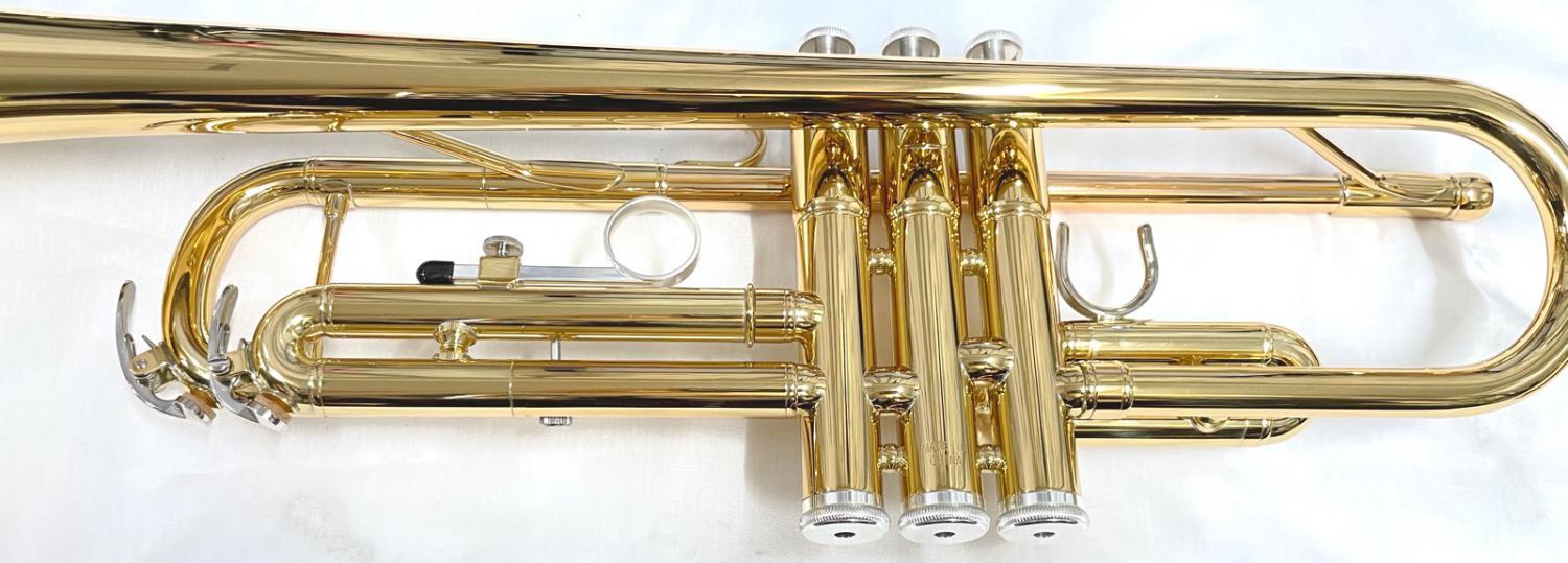 YAMAHA ( ヤマハ ) YTR-3335 トランペット リバースタイプ ラッカー 1