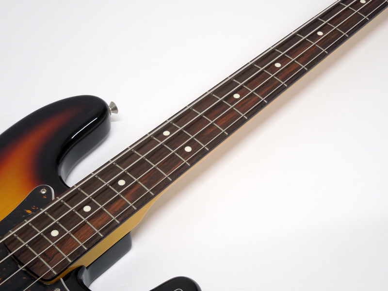 Fender フェンダー Made in Japan Traditional 60s Precision Fender フェンダー Made in Japan Traditional 60s Precision
