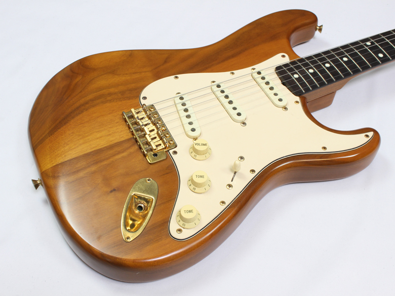 Fender Japan フェンダー ジャパン ST62-115 WAL - 超貴重な激