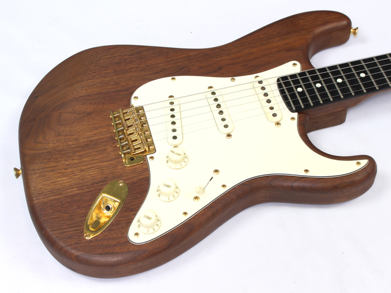 ORDER Fender Japan Stratocaster ST62 WAL - メルカリ