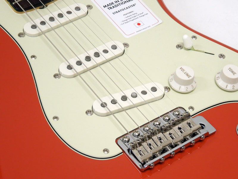 Fender フェンダー Made In Japan Traditional 60s Stratocaster