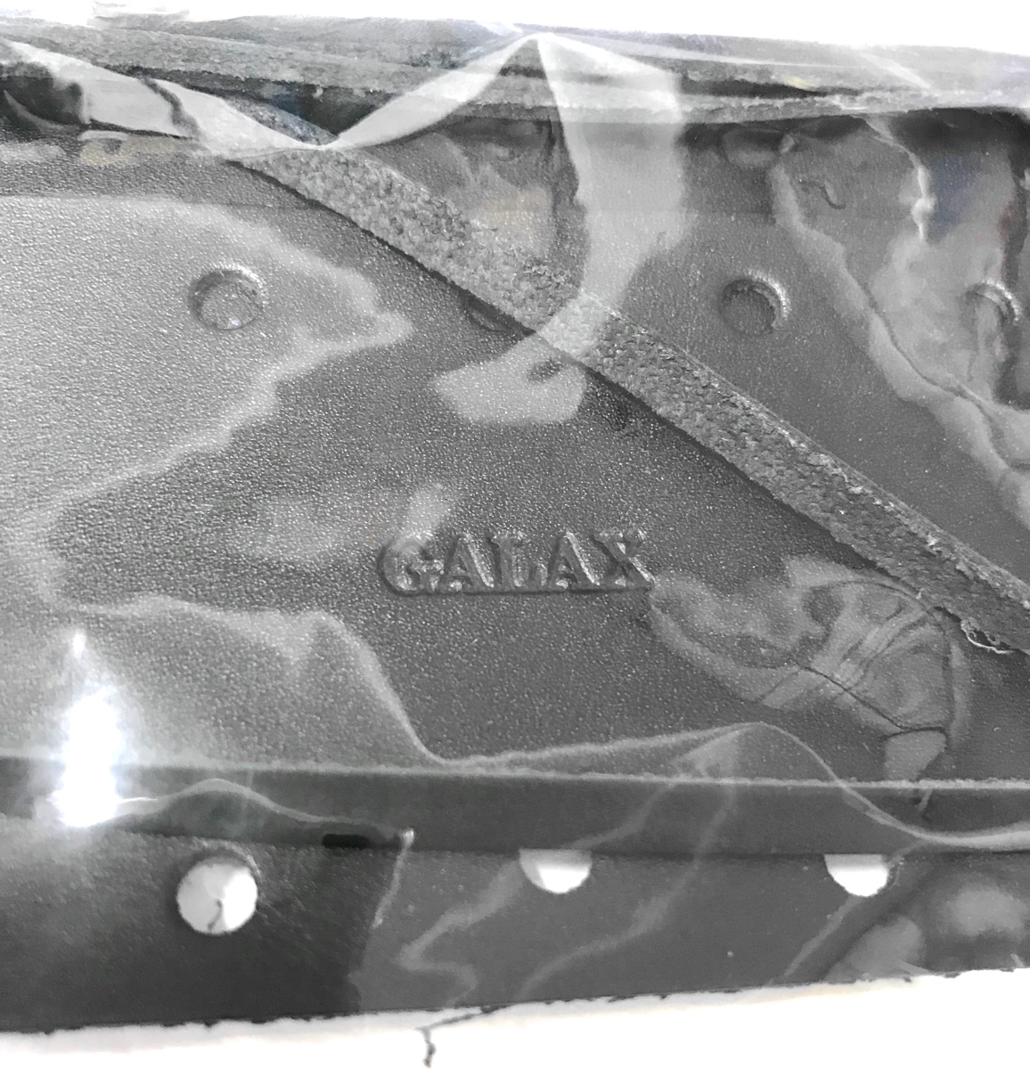 GALAX ( ギャラックス ) トロンボーン プロテクター ブラック ひも式 本革 管楽器 すべり防止 手汗に Trombone protector  紐式 | ワタナベ楽器店 ONLINE SHOP