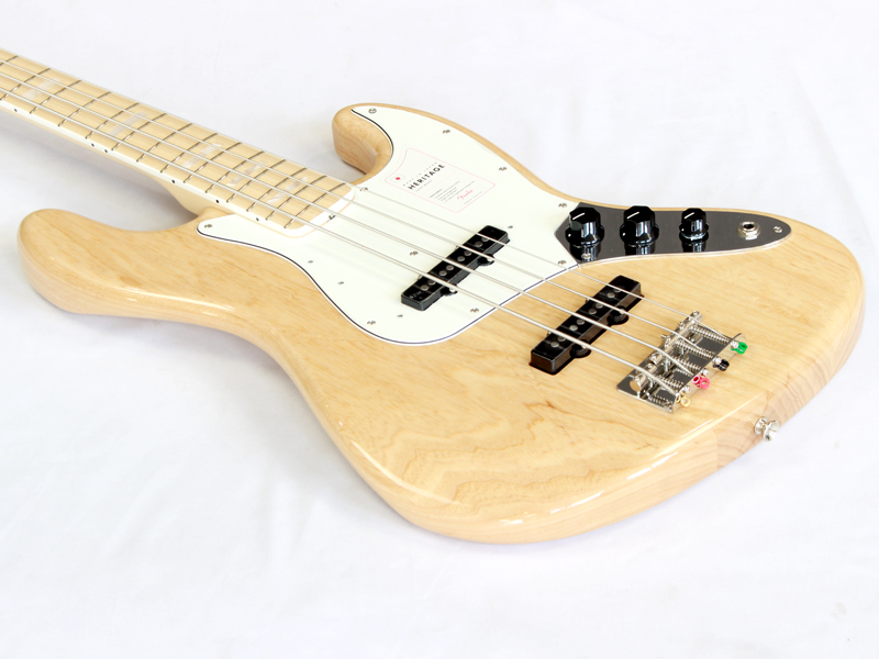 Fender ( フェンダー ) Made in Japan Heritage 70s Jazz Bass NAT 