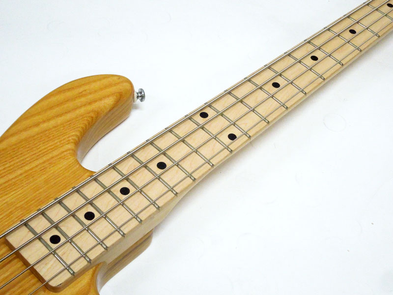 【美品】　日本製　G&L 2000 トリビュート　ナチュラル G&L L-2000 BASS TRIBUTE SERIES MADE IN JAPAN S/N1010009