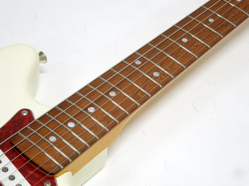 Vanzandt ヴァンザント Bronson III / Vintage White #8641