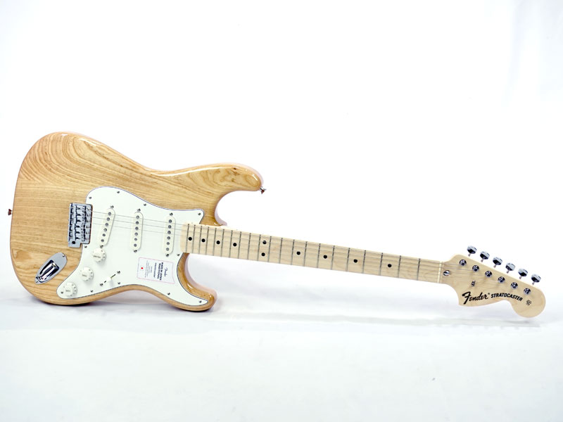 Fender ( フェンダー ) Made in Japan Traditional 70s Stratocaster