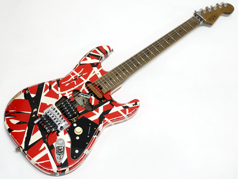 EVH ( イーブイエイチ ) Striped Series Frankie Red with Black