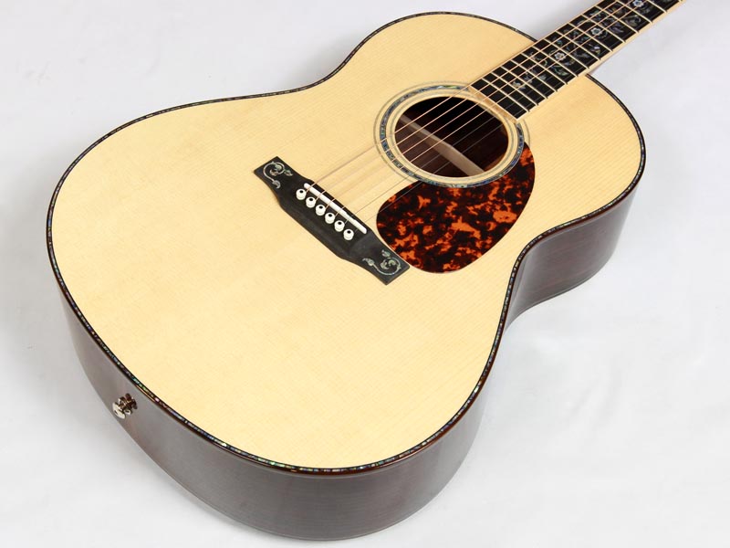 Larrivee ラリヴィー L-10 Mucha Lady Vine | ワタナベ楽器店 京都本店