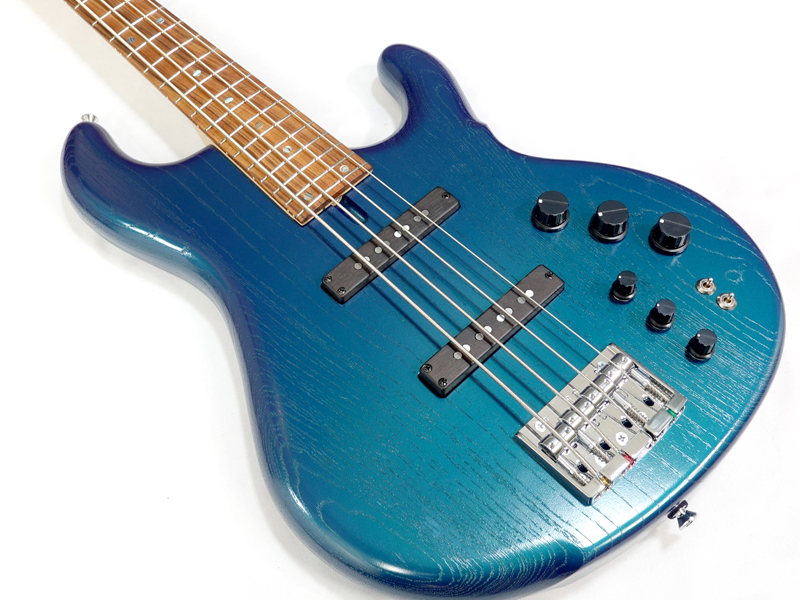 d-fly／CJ5、CJ4】dragonflyの高品質を継承したニュー・シリーズ