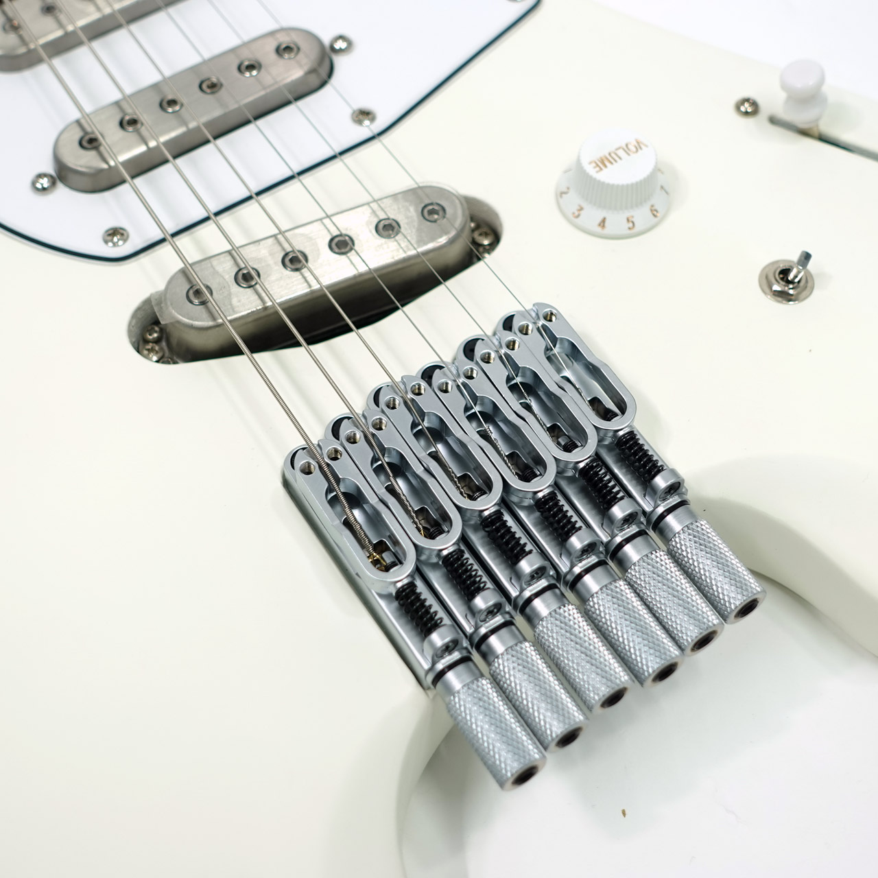 アイバニーズ Ibanez ICHI10 ヘッドレスギター Ibanez アイバニーズ ICHI10 Ichika Nito Signature / Vintage