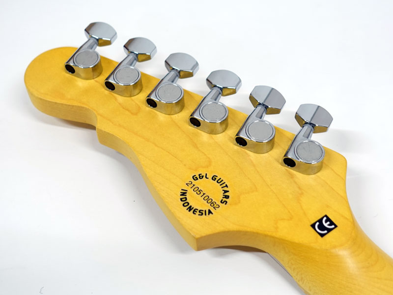 G&L Tribute S-500 / Blue Burst 【OUTLET】 20%OFF! | ワタナベ楽器店