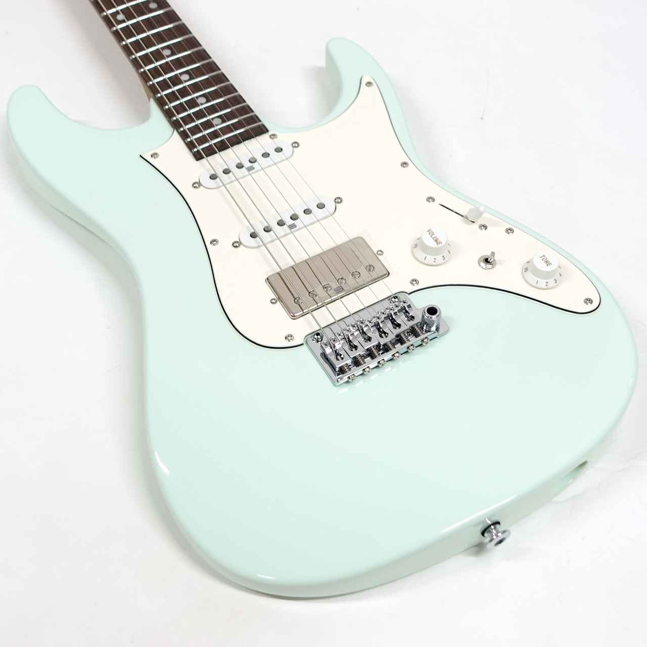 Ibanezから限定発売製品を含んだStandard RGシリーズ 7機種が