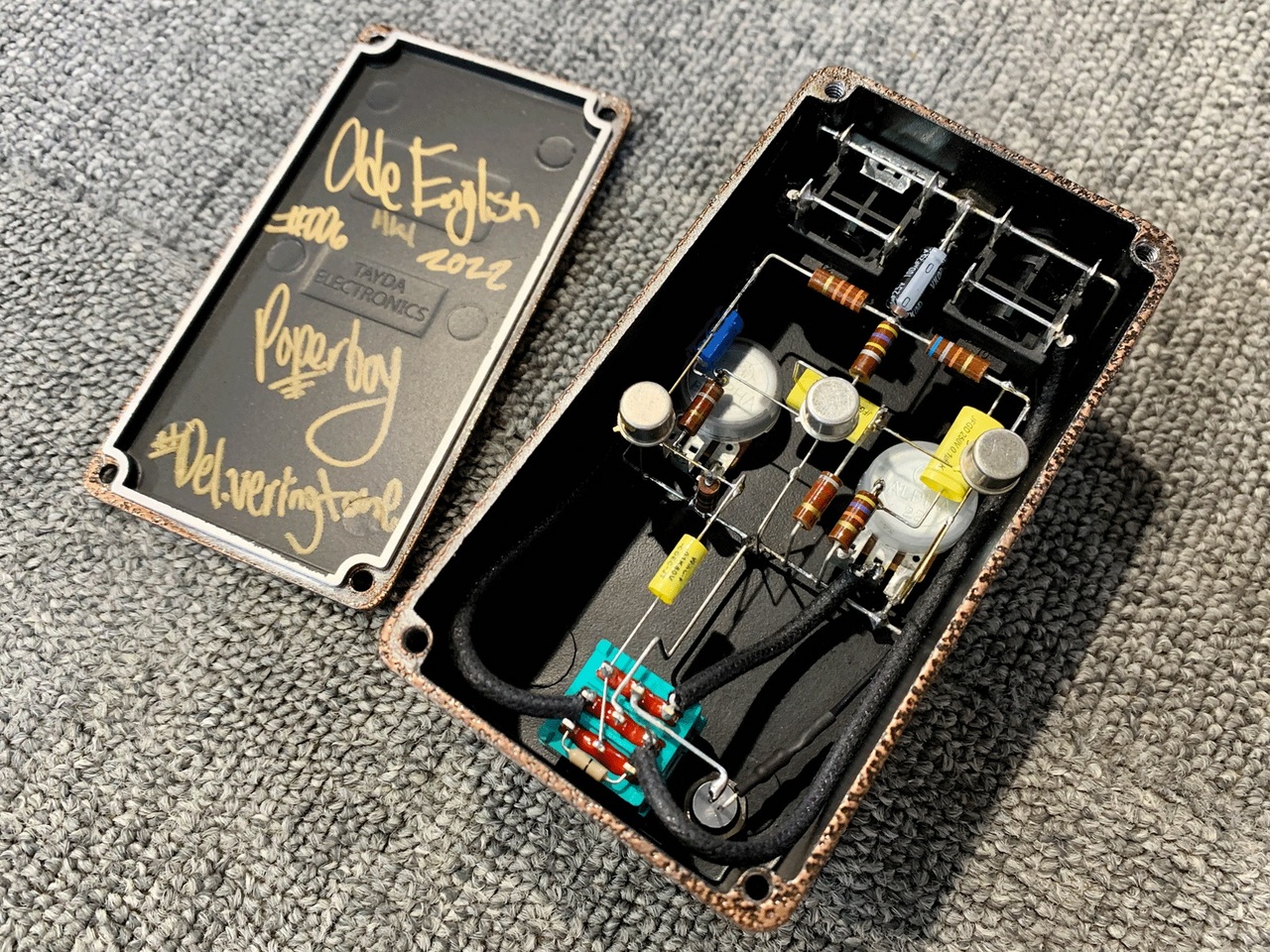 【第1位獲得！】 Paperboy 京都本店 ワタナベ楽器店 | English Olde edals Pedals ギター