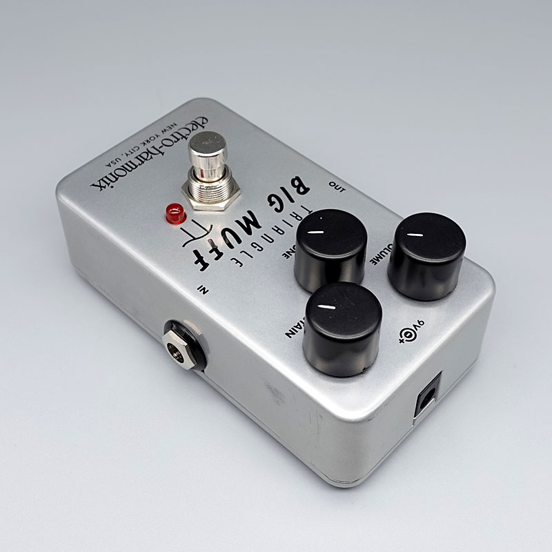 Bass Big Muff Pi | electro-harmonix -国内公式サイト-
