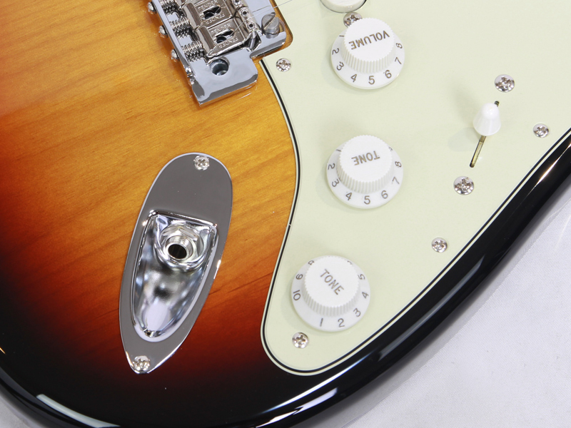 Fender フェンダー Made in Japan Hybrid II Stratocaster 3TS【日本製
