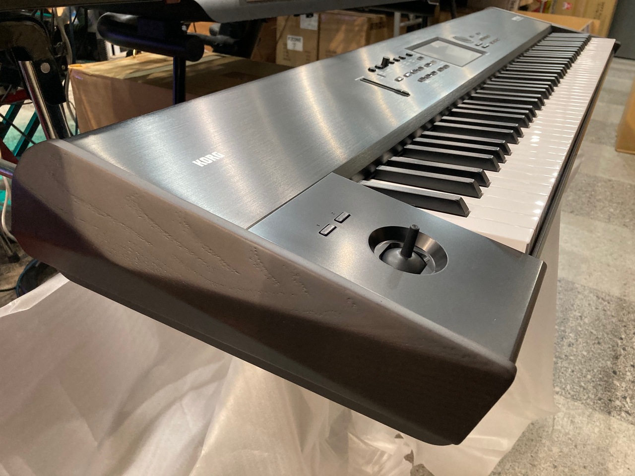 KORG コルグ NAUTILUS-88 ? 即納可能!【1台限定B級特価品 KORG コルグ NAUTILUS-88 ? 即納可能!【1台限定B級特価品