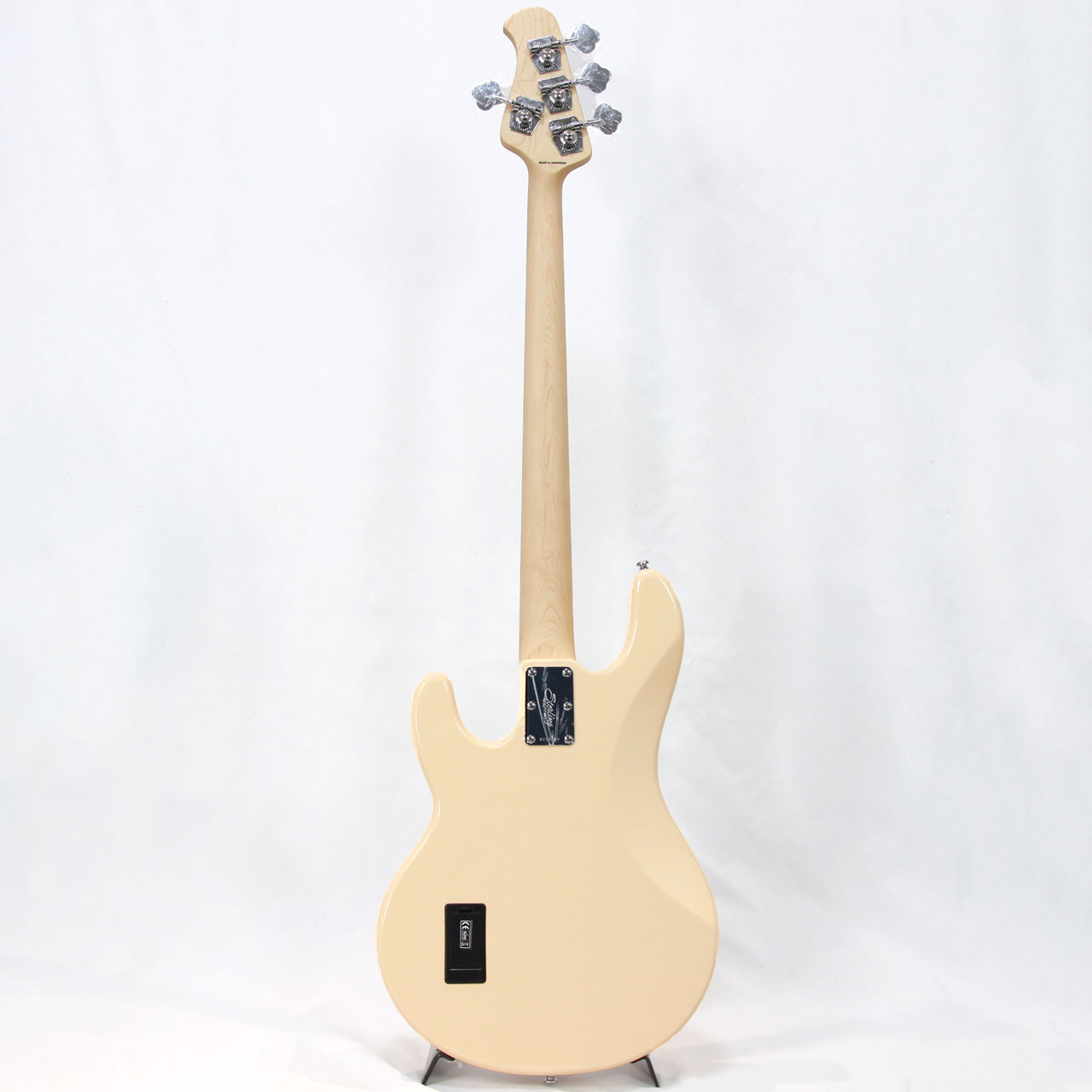 Sterling by Musicman SUB STINGRAY RAY4 VINTAGE CREAM Sterling by Musicman SUB STINGRAY RAY4 VINTAGE CREAM