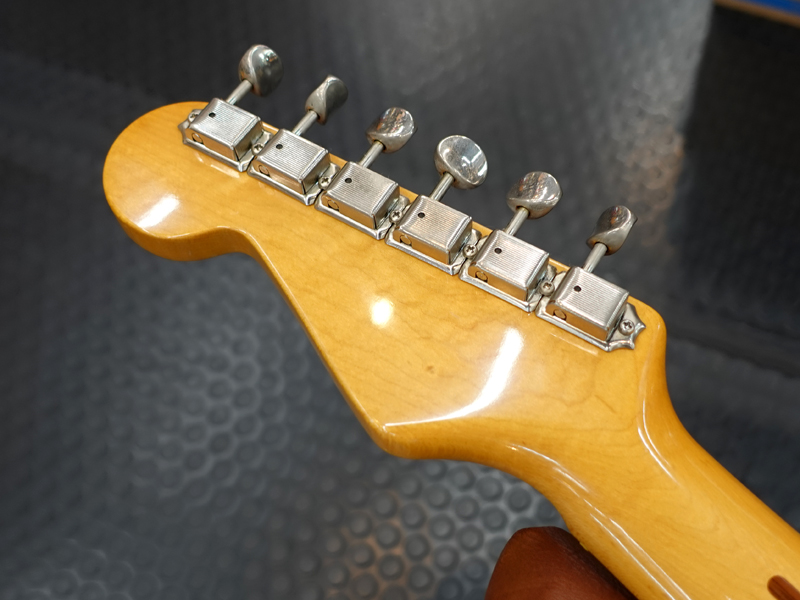 Fender Japan フェンダー ジャパン ST54-900 / 2TS 1986~87年製