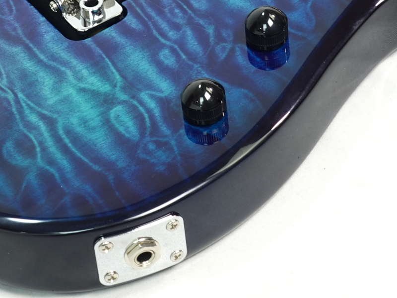 Sterling MUSIC MAN ミュージックマン レフティ ブルー　左 Sterling MUSIC MAN ミュージックマン レフティ ブルー 左