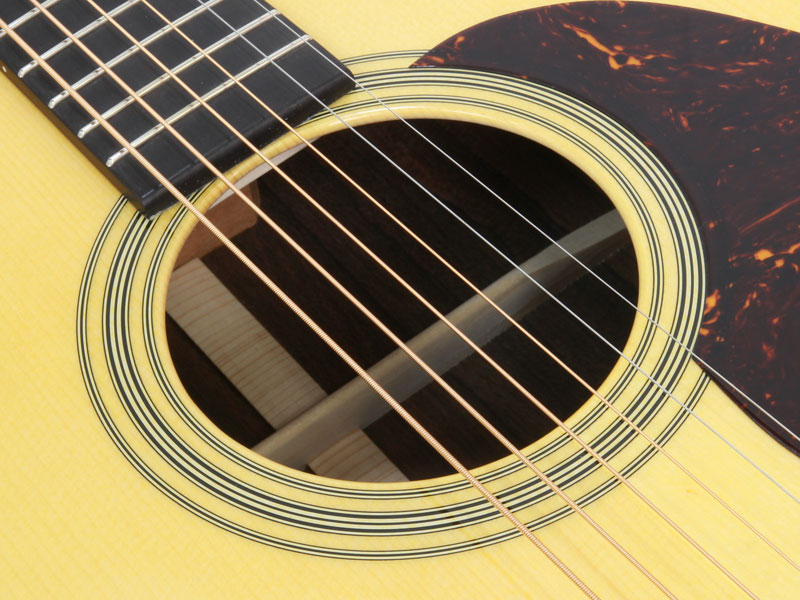 Martin Custom Shop CTM HD-28V 