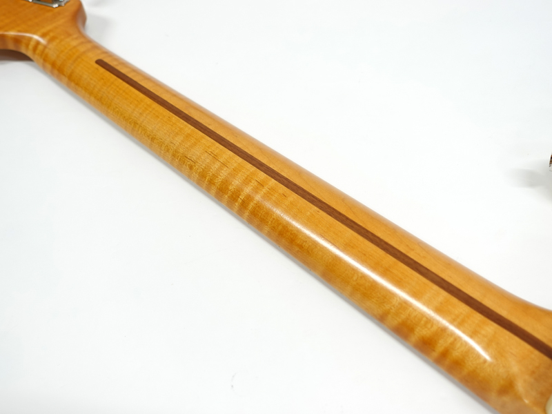 Vanzandt ヴァンザント STV-R1 Flame Neck Custom / Vintage Blonde