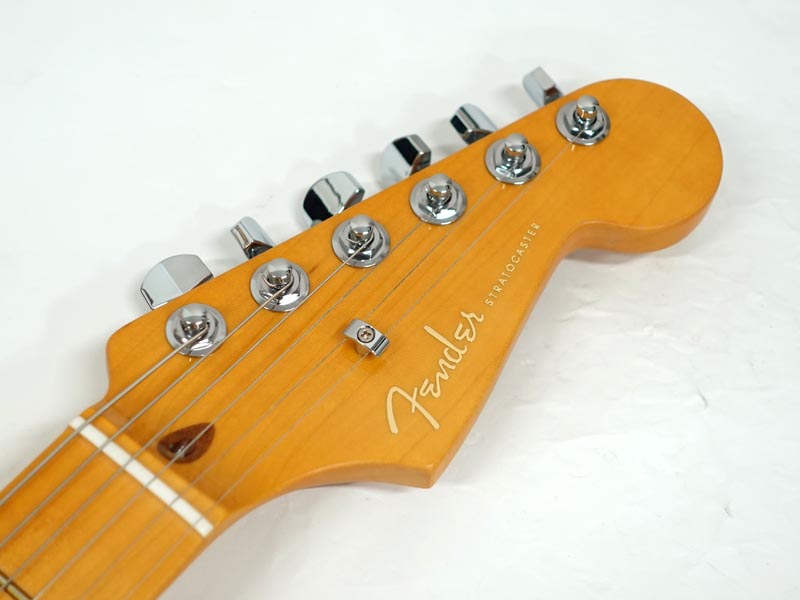 Fender フェンダー American Ultra Stratocaster Ultraburst MN