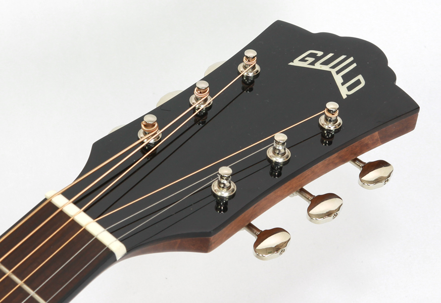 GUILD ギルド OM-260CE Deluxe Burl アコースティックギター