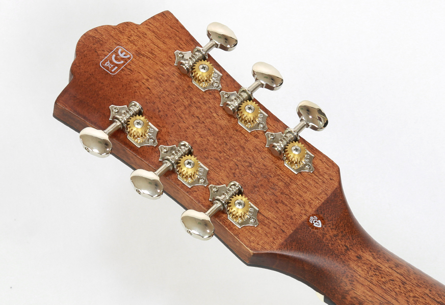 GUILD エレアコギター OM-260CE Deluxe Burl ギルド GUILD ギルド OM-260CE Deluxe Burl アコースティックギター