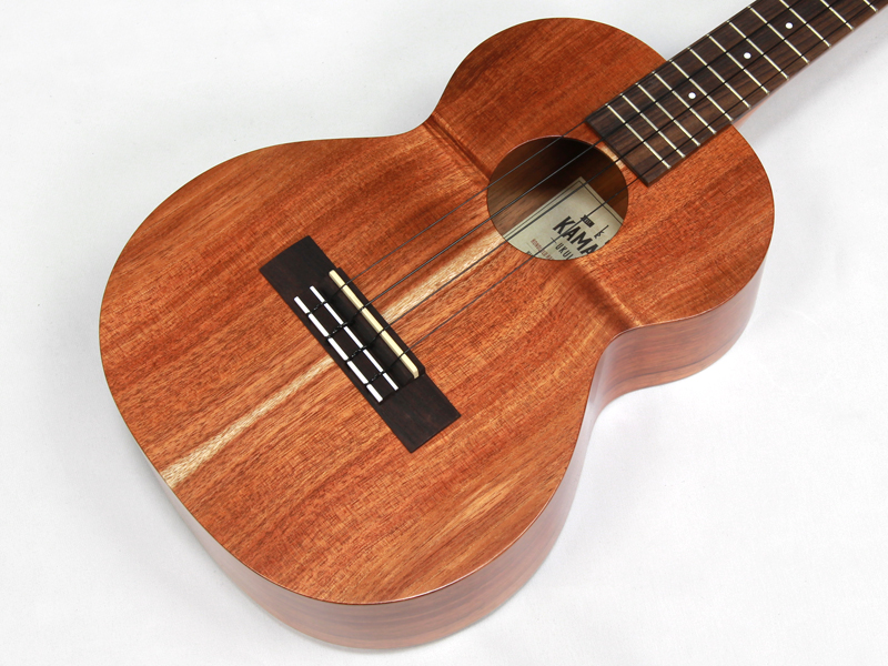 木目が綺麗な　カマカテナーウクレレHF-3 KAMAKA HF-3 S/N：231152 【ハワイアンコア材】【ハワイ製テナー