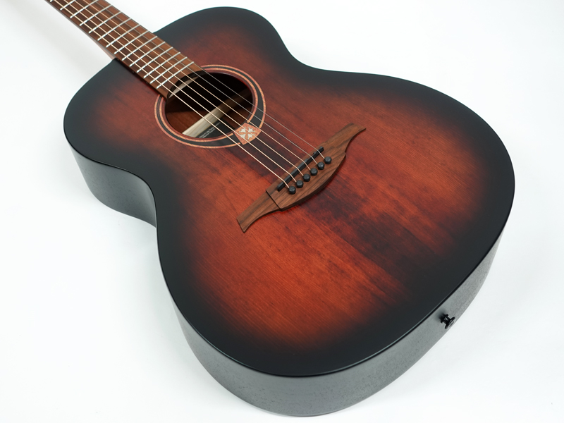 【ケース付き】LAG GUITARS T70A-BRB アコギ LAG Guitars / Tramontane T70ACE NAT[単板スプルース][カッタ