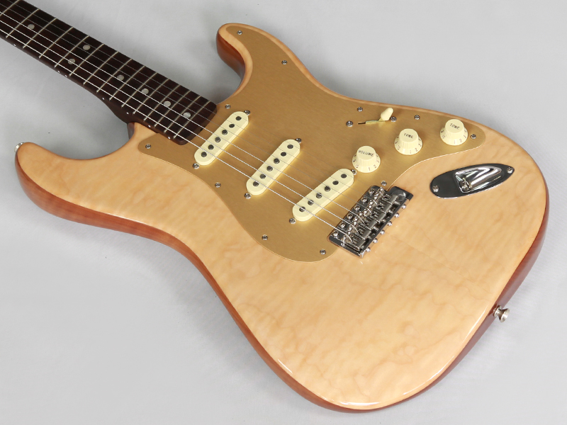 限定生産　fender Rarities ストラト　ローズネック Fender フェンダー Rarities Flame Maple Top Stratocaster HSS