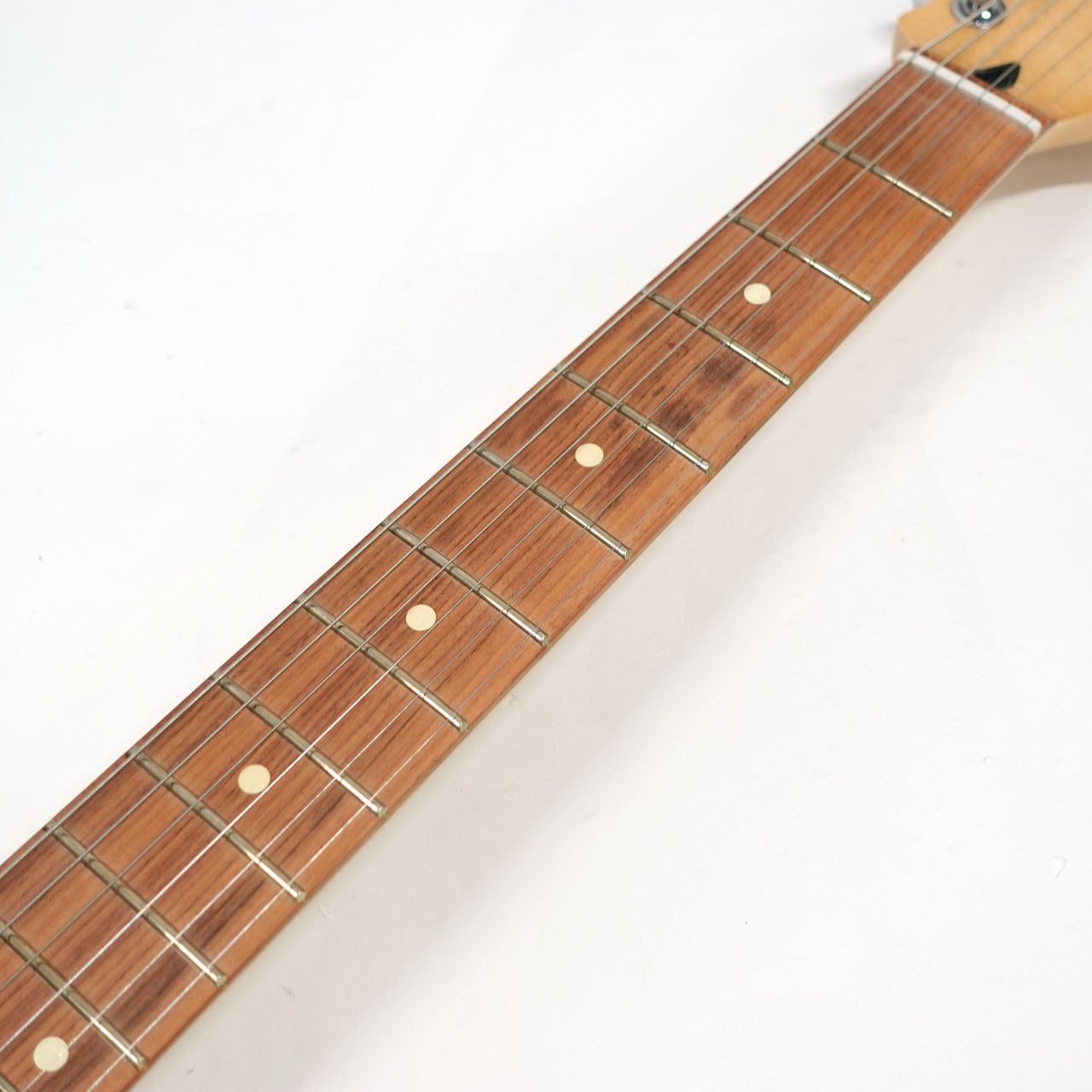 Fender フェンダー Player Stratocaster HSH / Buttercream / PF