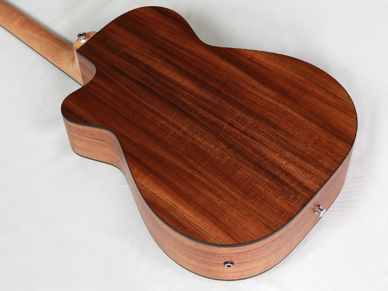 Maton Guitars メイトンギターズ SRS808C Spruce Top
