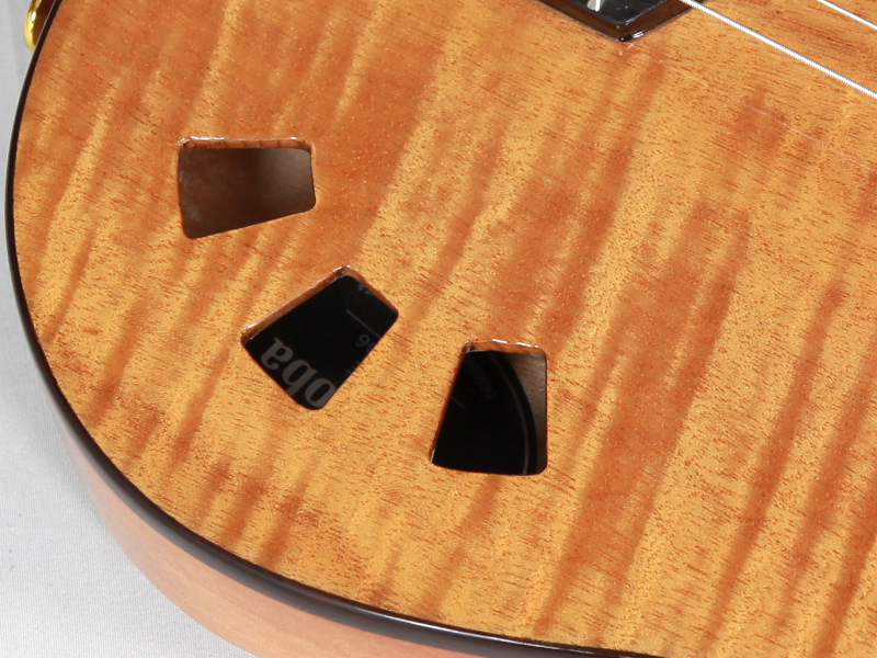 Cordoba STAGE GUITAR NATURAL AMBER エレガット 薄胴