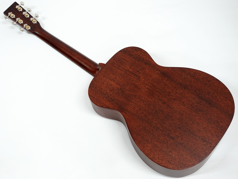 Martin マーチン 00-15M < Used / 中古品 > | ワタナベ楽器店 大阪店
