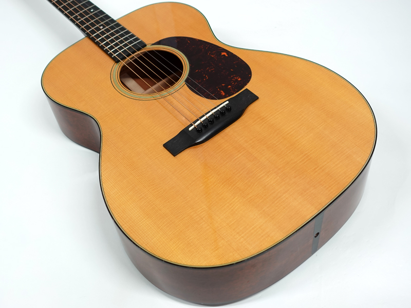 Martin マーチン 000-18 Standard < Used / 中古品 > | ワタナベ