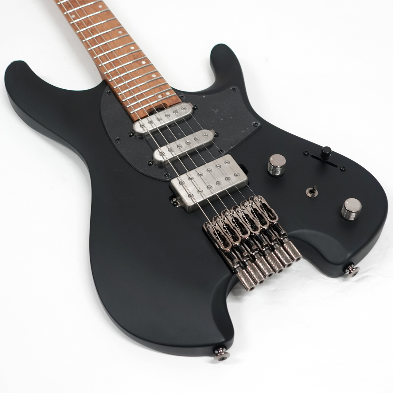 Ibanez アイバニーズ Q54 BKF ヘッドレスギター Black Flat SPOT