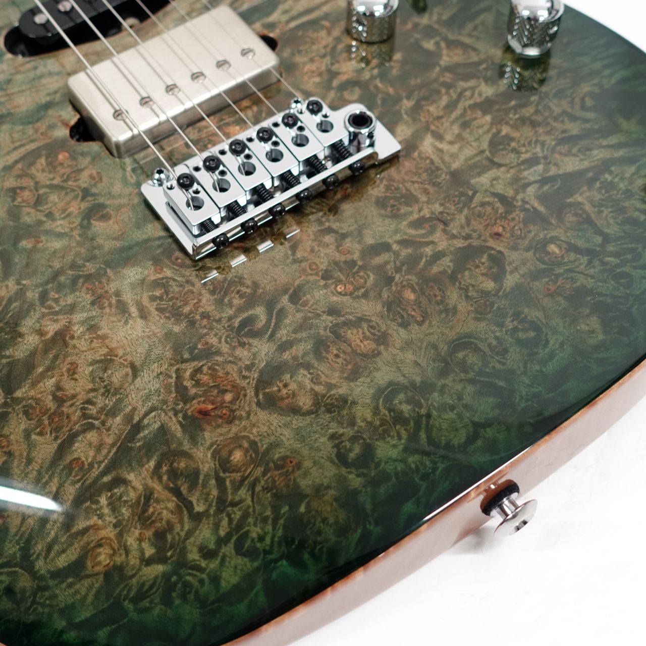 Suhr サー Standard Faded Trans Green Burst / Ebony